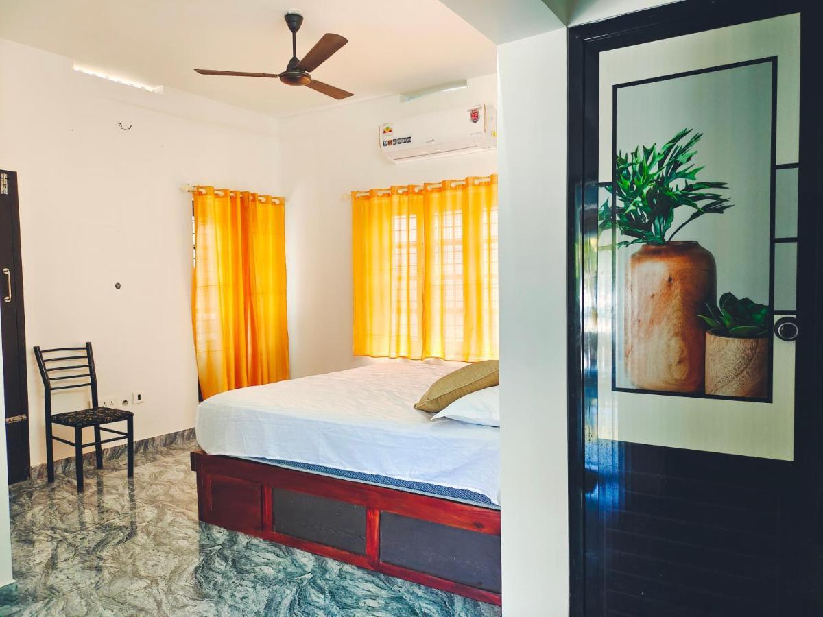 Malhar Marari Homestay Mararikulam Eksteriør bilde